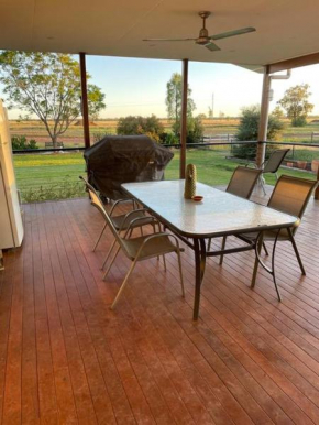 Beautiful outback 2 bedroom home, Morven